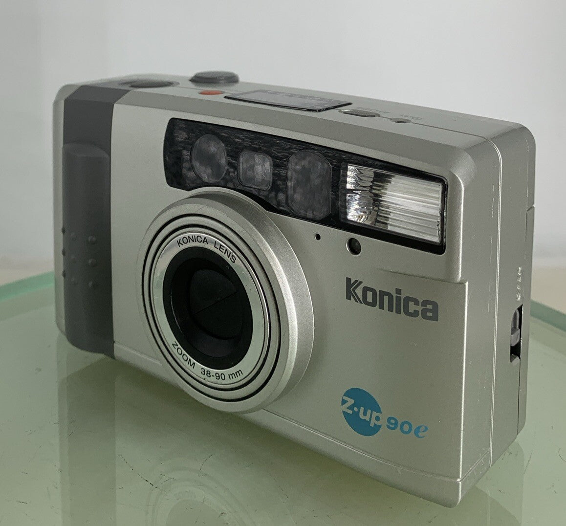 Konica Z UP 90e COMPACT VINTAGE POINT AND SHOOT FILM CAMERA SILVER TESTED - 6612