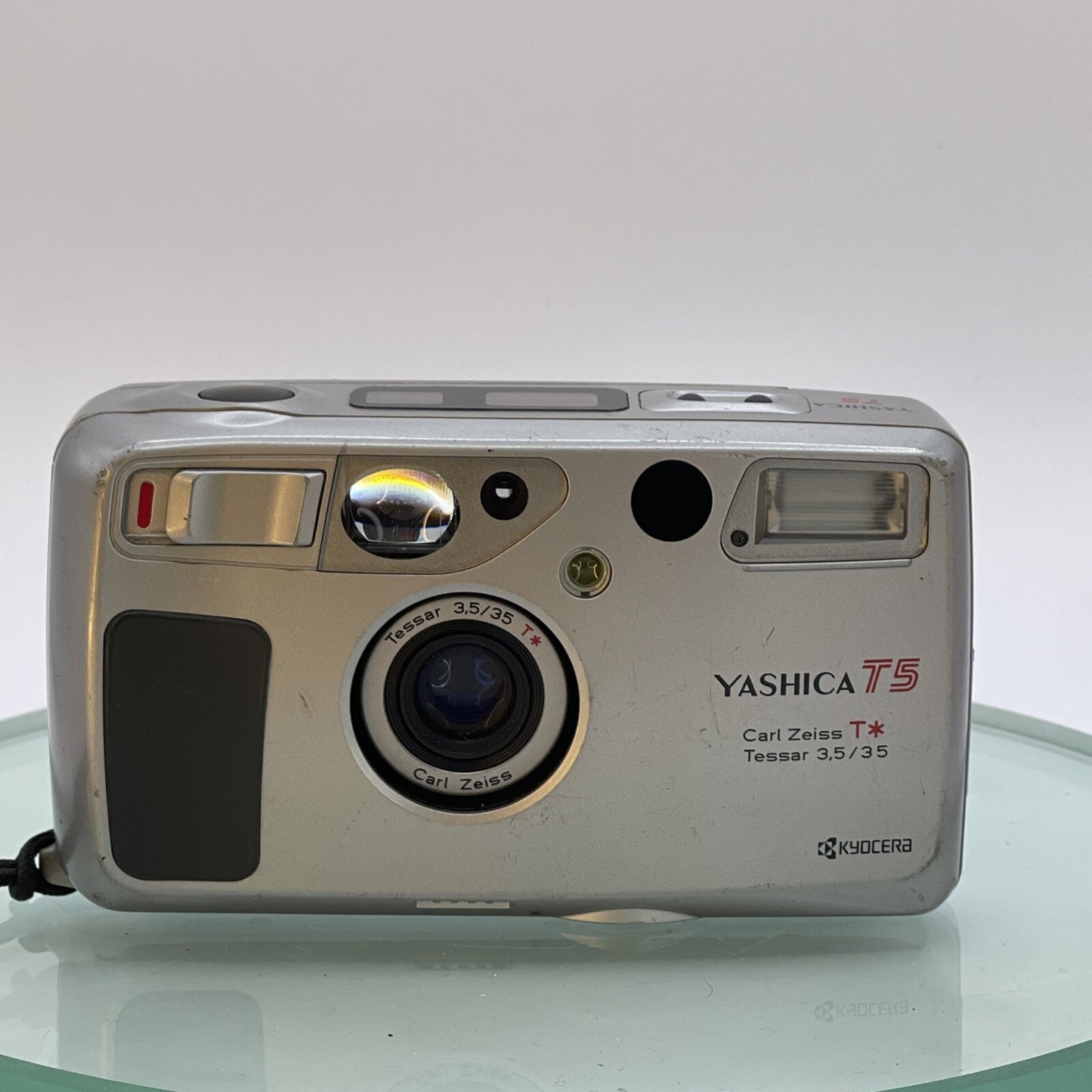 Yashica T5 Carl Zeiss T* Tessar 35mm f/3.5 Kyocera Compact Film Camera TESTED3681