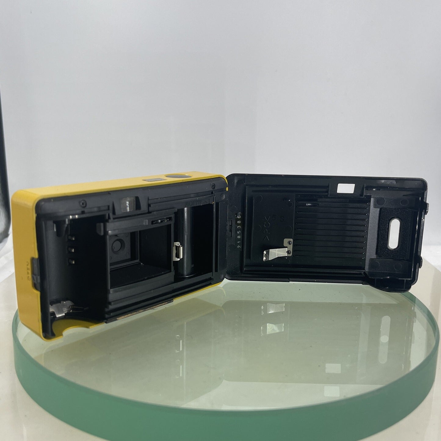 Konica EU Mini 35mm Point And Shoot compact film camera TESTED #53311