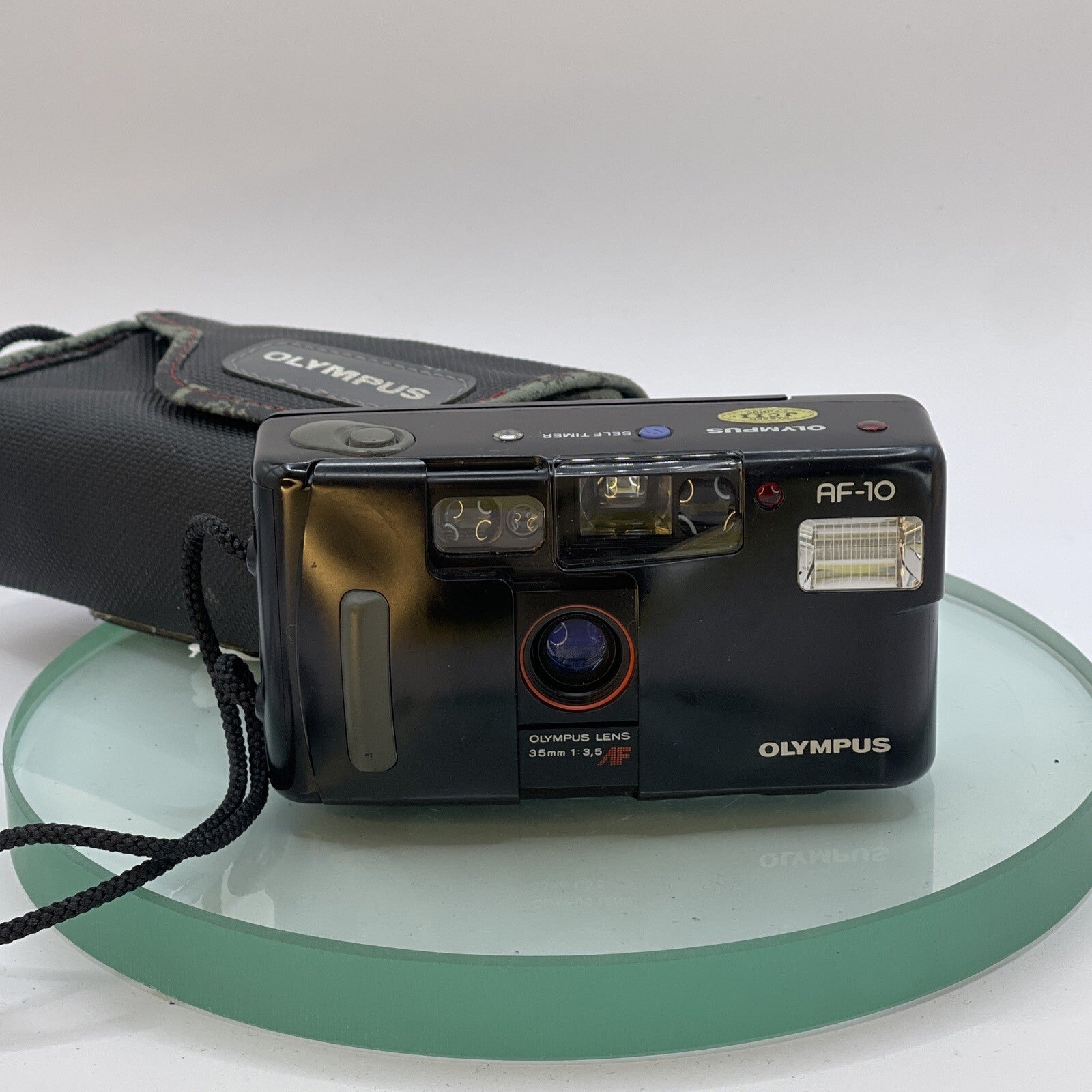 RARE Olympus AF-10 point and shoot camera (Mju II/Stylus Epic predecessor) 3741
