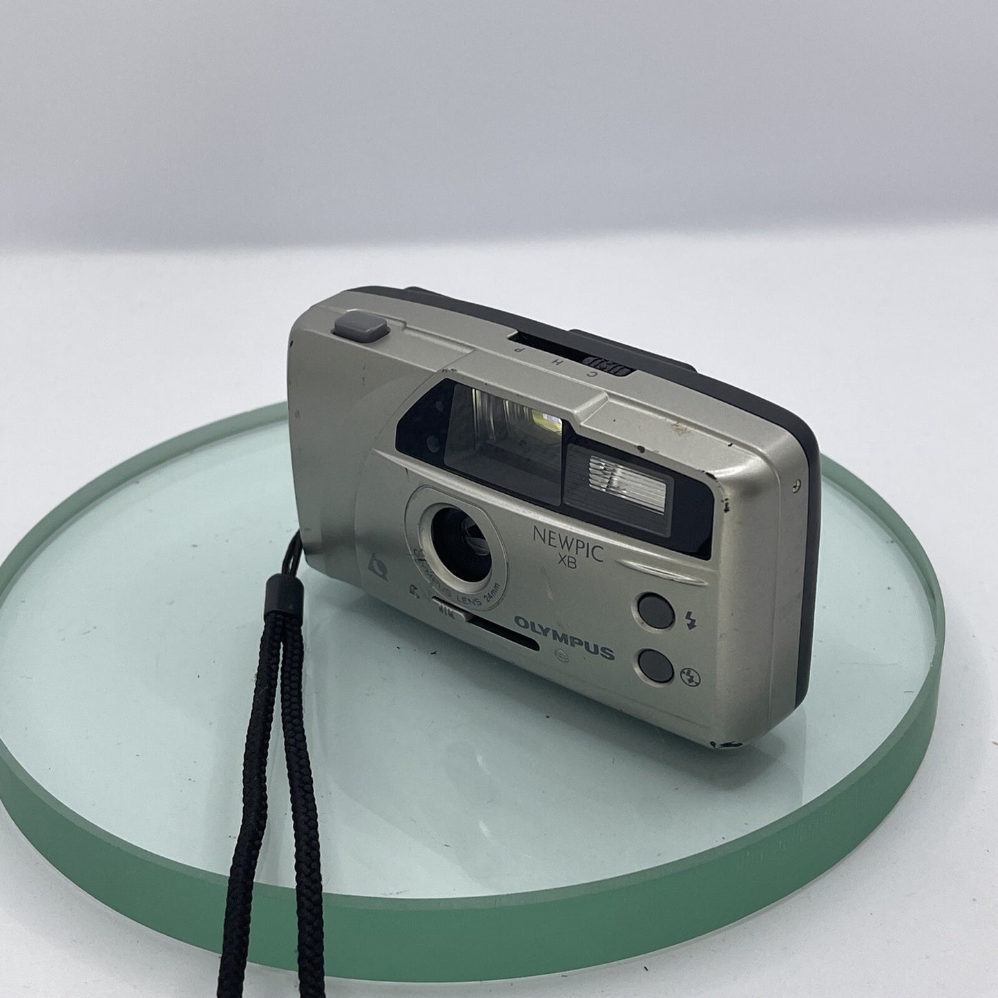 Vintage Olympus NEWPIC XB AF Film Camera with strap -Silver, TESTED # 8733