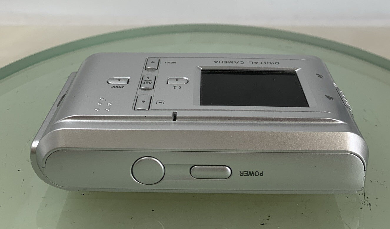 Premier DS-3090S Compact Digital Camera 3.2MP SILVER WITH COVER TESTED - 2337