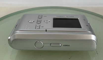 Premier DS-3090S Compact Digital Camera 3.2MP SILVER WITH COVER TESTED - 2337