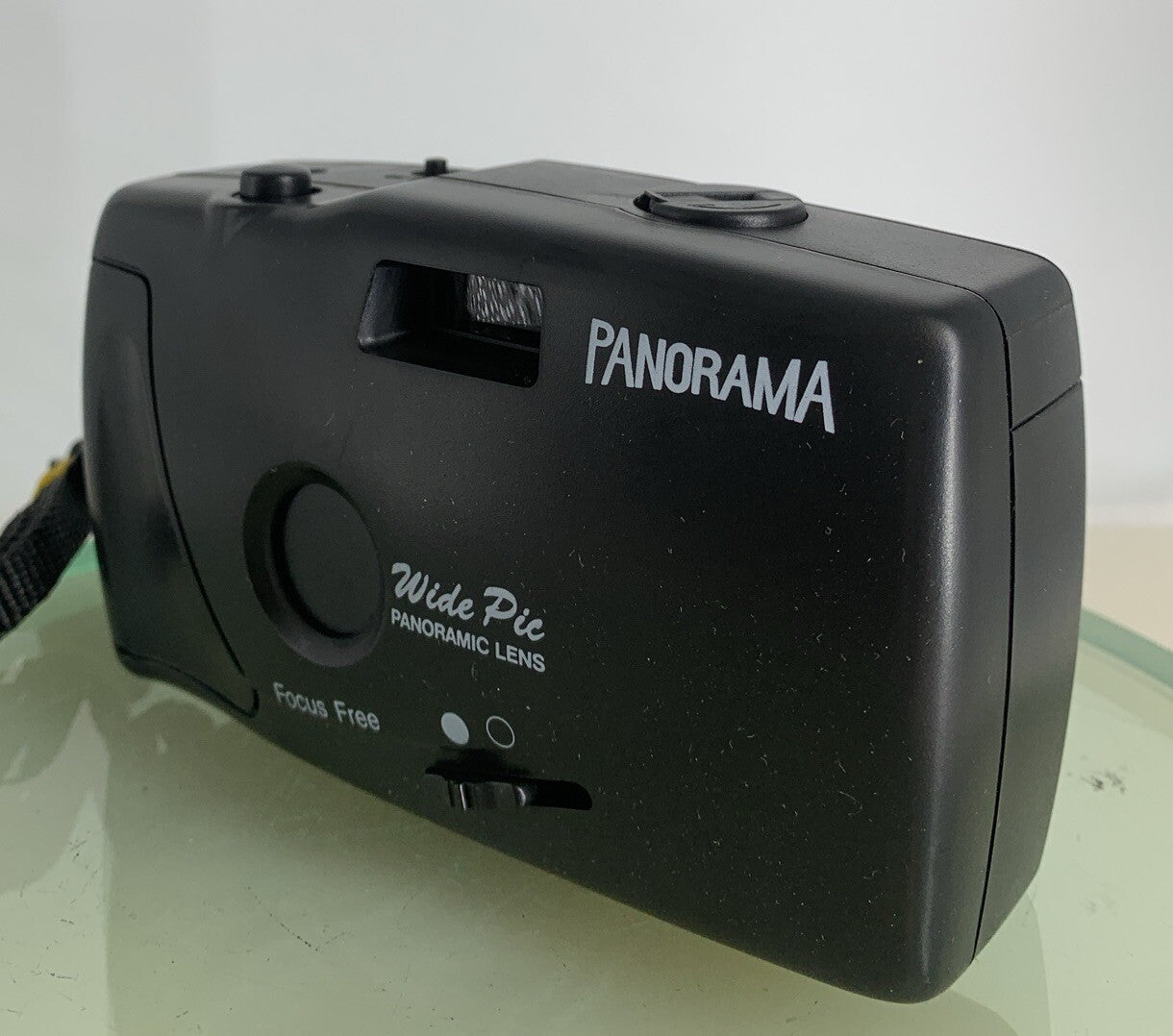 Panorama Wide Pic 35mm Film Point and Shoot FILM Camera BLACK TESTED - 8452
