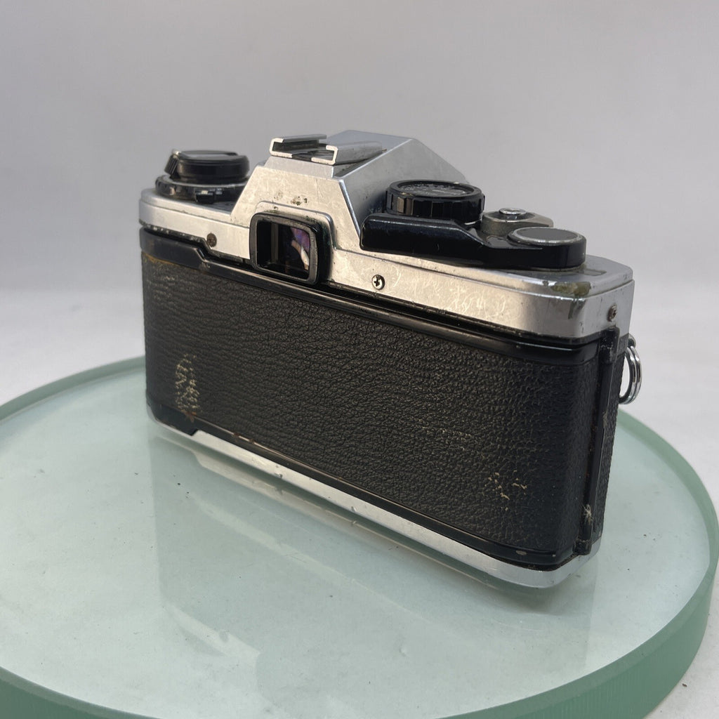Olympus OM10 35mm Film SLR Manual Camera +Olympus 50/1.8 MC Zuiko Lens TESTED3904