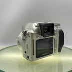 FUJI Fujifilm FinePix S304 DIGITAL CAMERA 3.2 Megapixels Tested Takes AA #7093