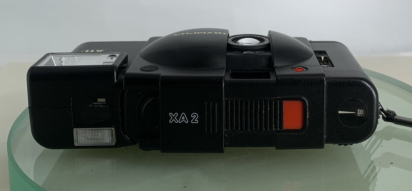 OLYMPUS XA2 Electronic Flash A11 D.ZUIKO 35mm f3.5 POINT & SHOOT CAMERA Case#1896