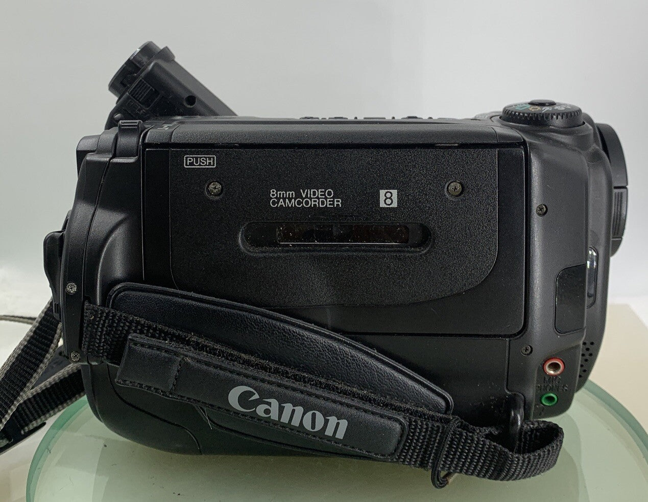 Canon UC900 8mm Video Camcorder Camera + REMOTE+EXTRA BATTERIS+BAG TESTED-2993