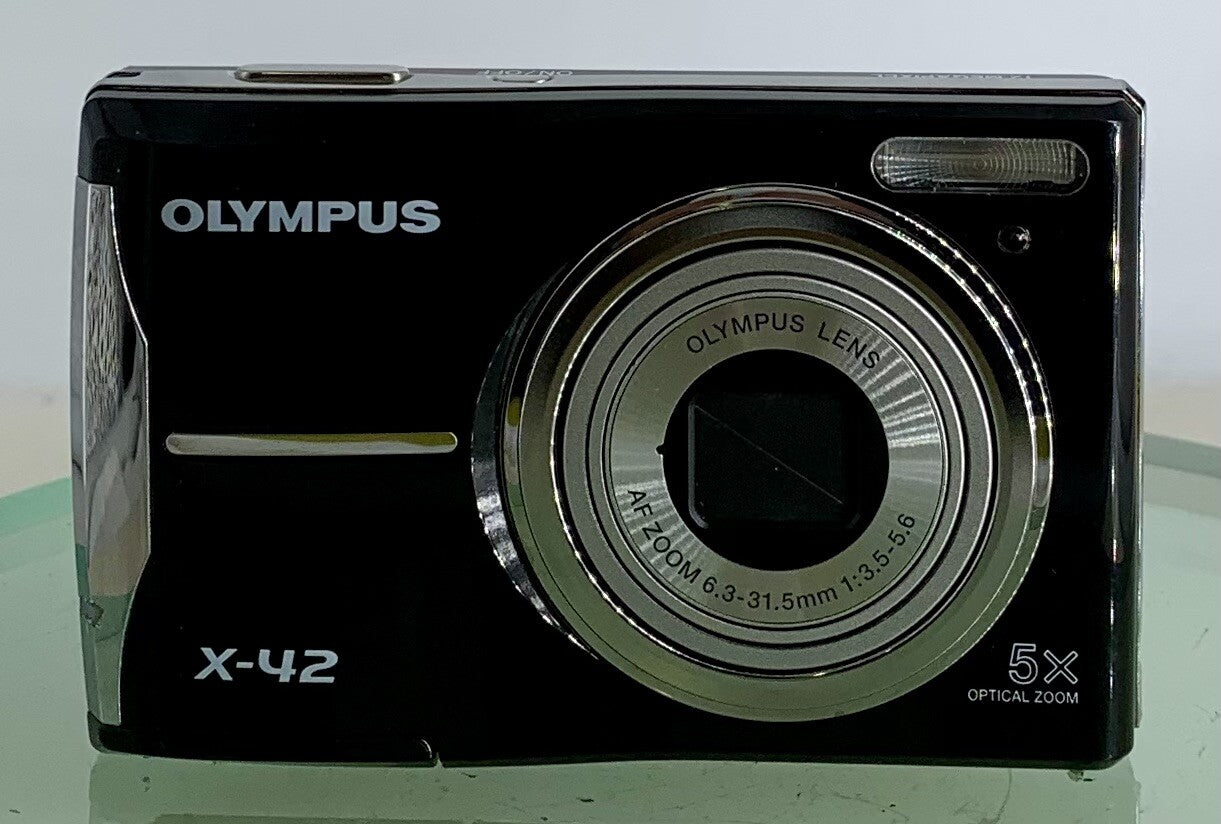 Olympus X-42 Digital Camera 5x Zoom 12MP+Instructions+Box+Case+Cables+Tested-3541