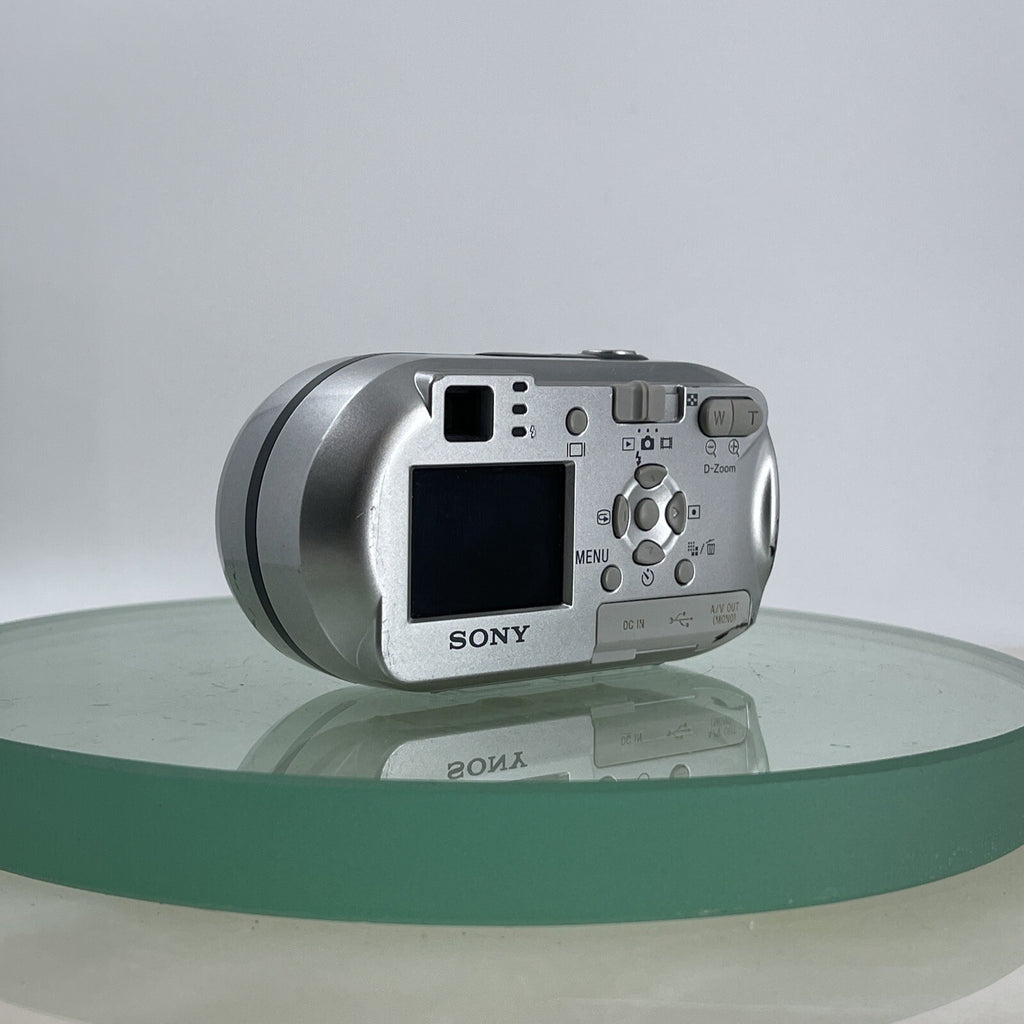 Sony Digital Camera Cybershot DSC-P43 4.1Megapixels Silver Tested #8383