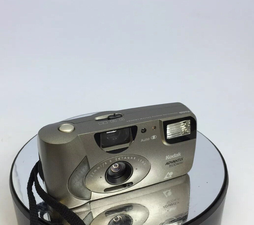 Kodak Advantix 1600 Auto Advanced Photo System camera with case TESTED#4264