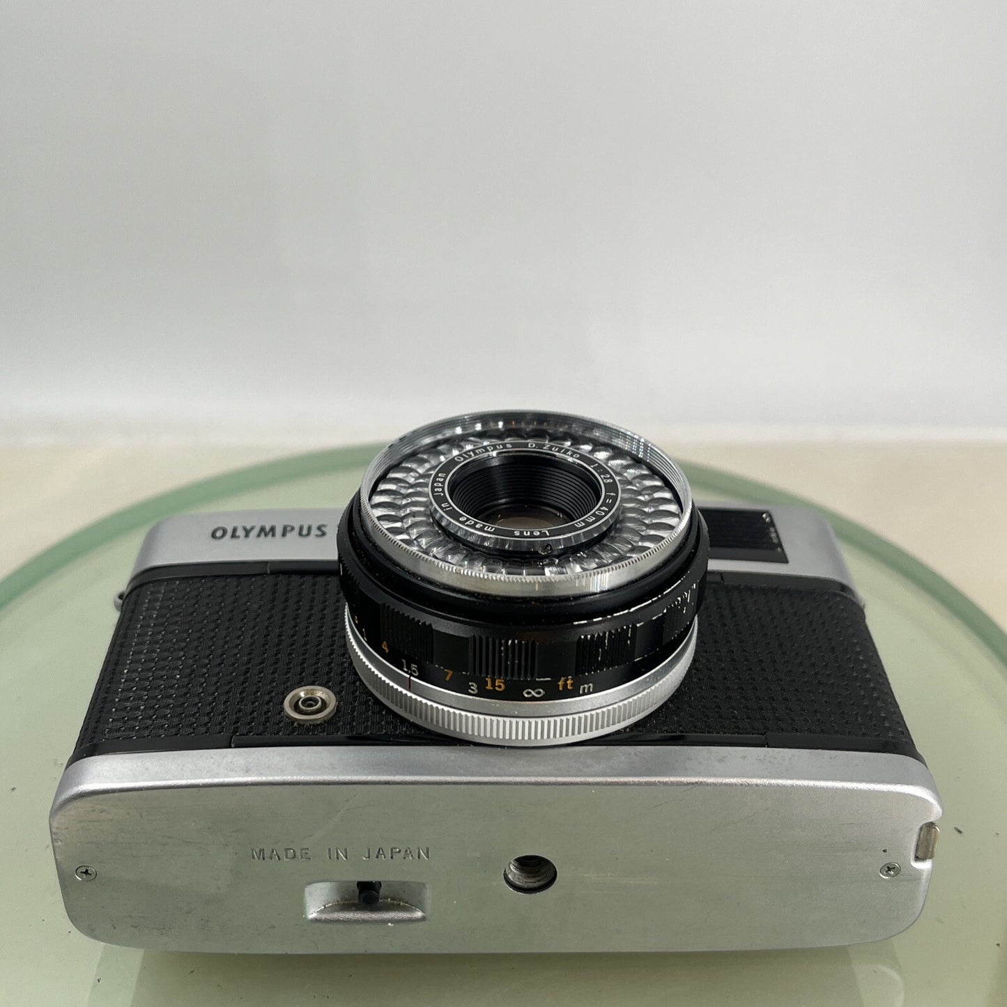 Olympus Trip 35 35mm Viewfinder Camera, with Olympus 40mm f/2.8 Lens TESTED #8903