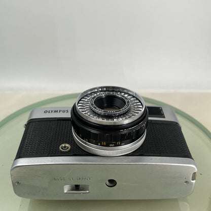 Olympus Trip 35 35mm Viewfinder Camera, with Olympus 40mm f/2.8 Lens TESTED #8903