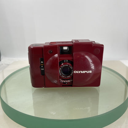 Rare Red Olympus XA 2 COMPACT FILM CAMERA w/ D. Zuiko 35mm F/3.5 Lens TESTED 9201