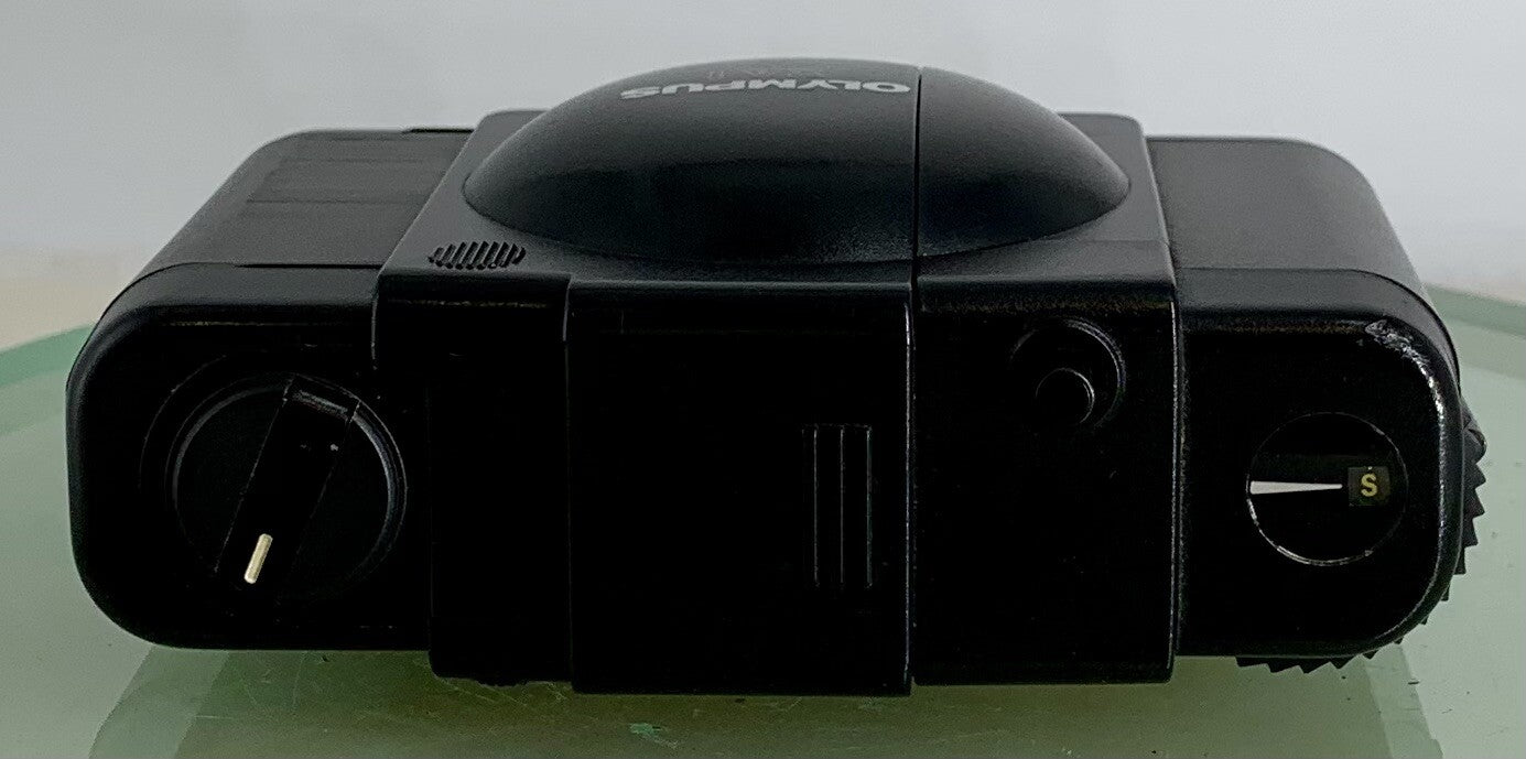 "TESTED " Olympus XA 1 35mm point and shoot Film Camera Well Used Lomo Retro#2056