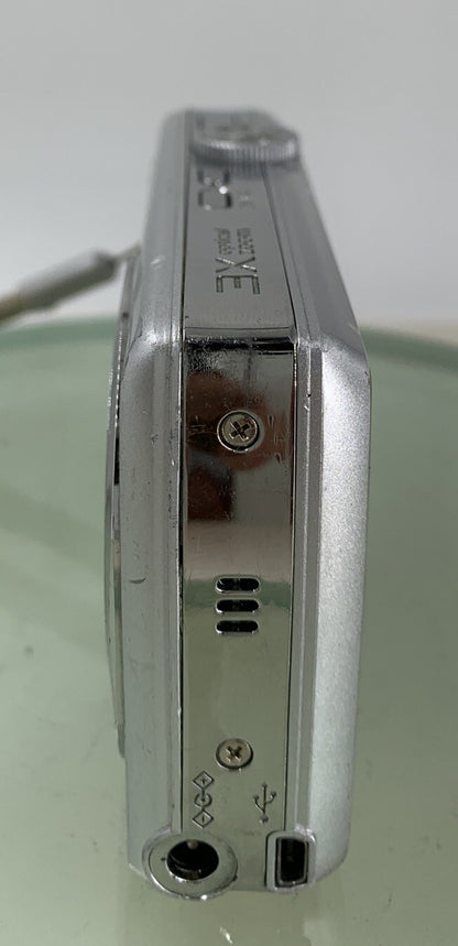 Kodak COMPACT DIGITAL CAMERA EasyShare M863 8.2MP SILVER NO CHARGER Tested - 5193