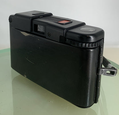 "SERVICED" OLYMPUS XA2 COMPACT CULT  D.ZUIKO 35mm f3.5 POINT & SHOOT CAMERA #1926