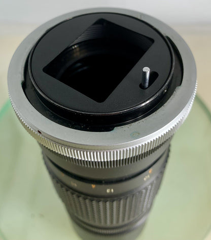 Canon Lens FL 200mm 1:4,5 in extremely good condition FD Comes with case GREAT114