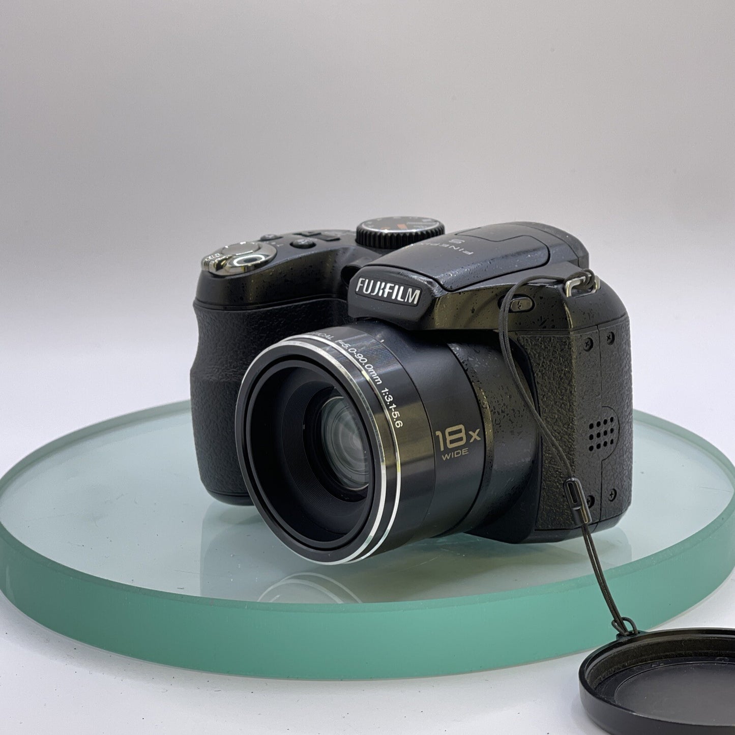 Fuji Finepix S2750hD 12.2mp Massive 18x Optical Zoom with bag TESTED # 5492