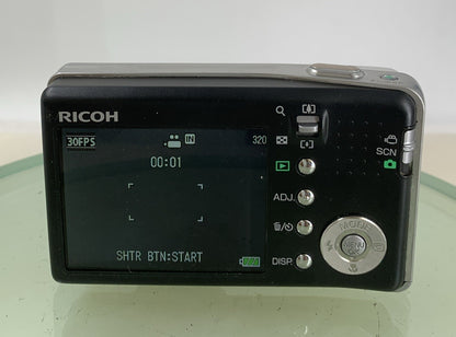 Ricoh Digital Camera Caplio R5 7.0MP SILVER NO CARD NO CHARGER TESTED - 405