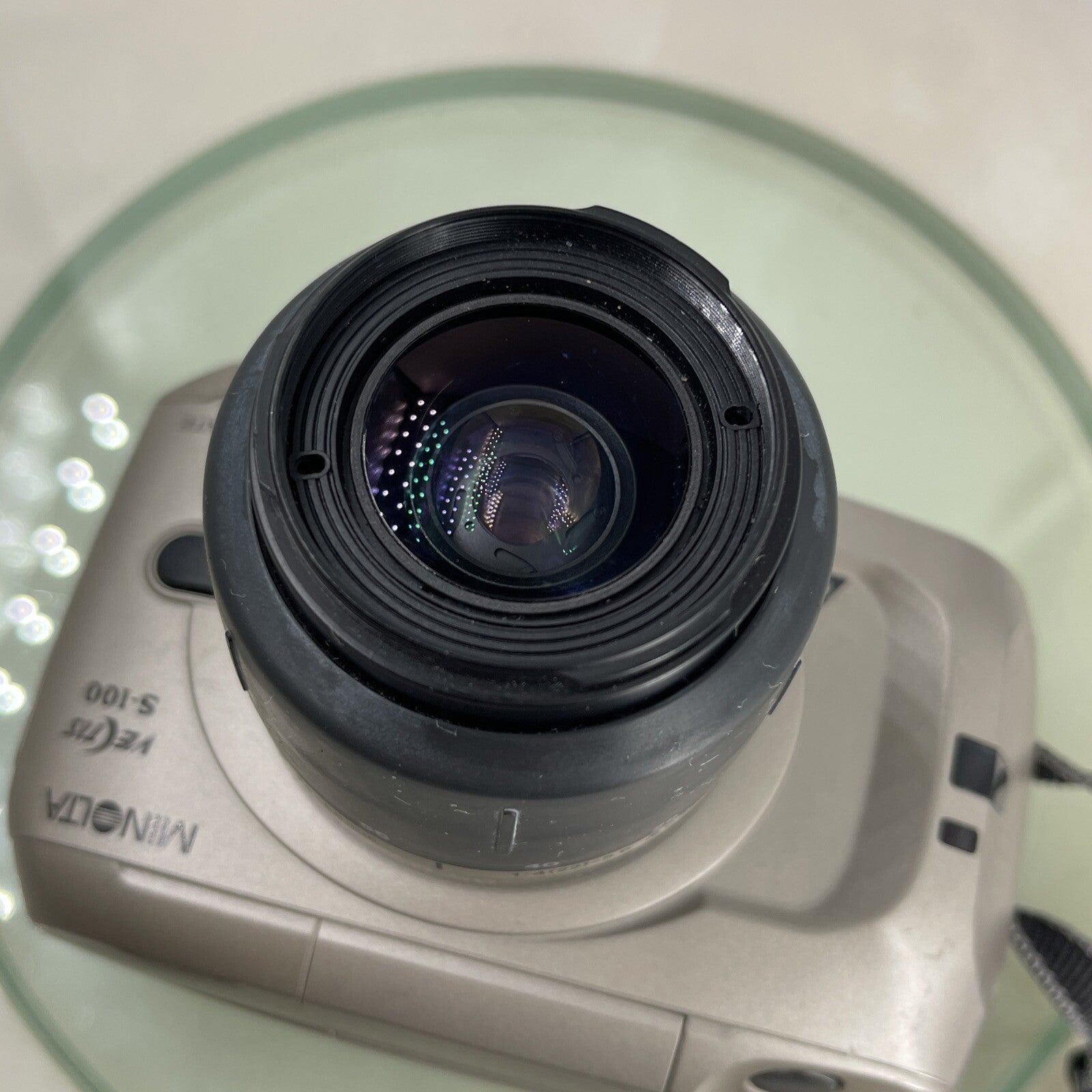 Minolta Vectis S-100 SLR APS Film Camera with 28-56mm Zoom lens F1:4-5.6 #5838
