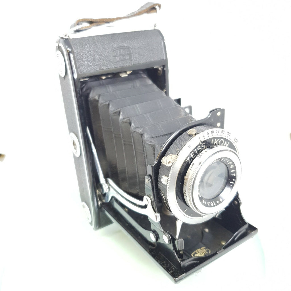 Zeiss Ikon Ikonta 521/2 Ikonta C Rollfilm Camera  6x9 Film vintage camera - #5592