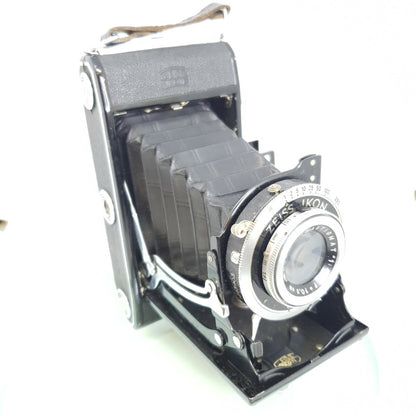 Zeiss Ikon Ikonta 521/2 Ikonta C Rollfilm Camera  6x9 Film vintage camera - #5592