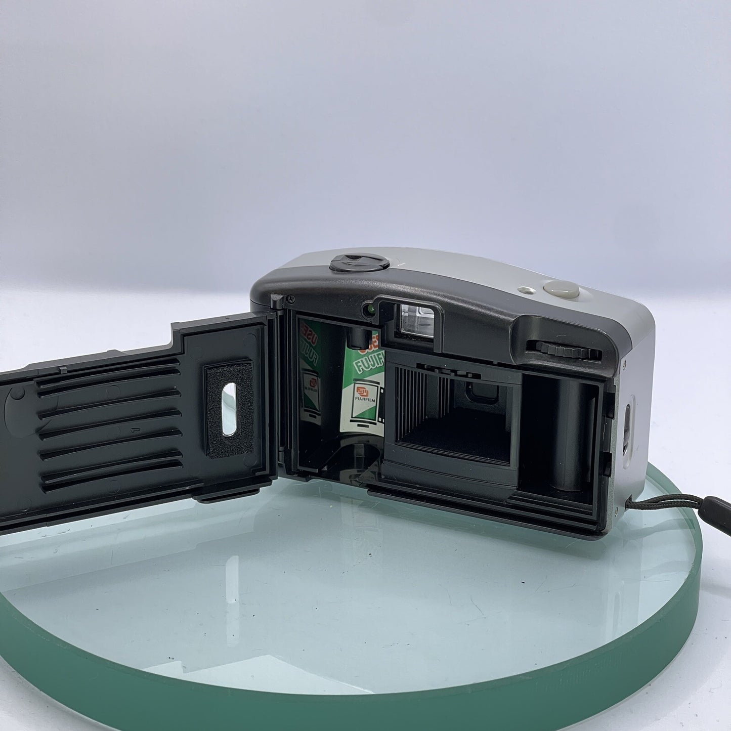Vintage Fujifilm Clearshot V 35mm Camera Battery Tested Flash Working #6834