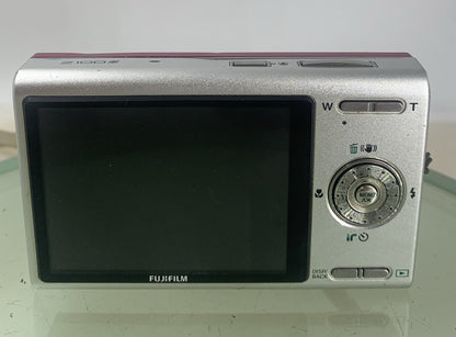 Fujifilm Digital Camera FinePix Z100fd 8.0MP Pink +2GB CARD + COVER TESTED - 2385