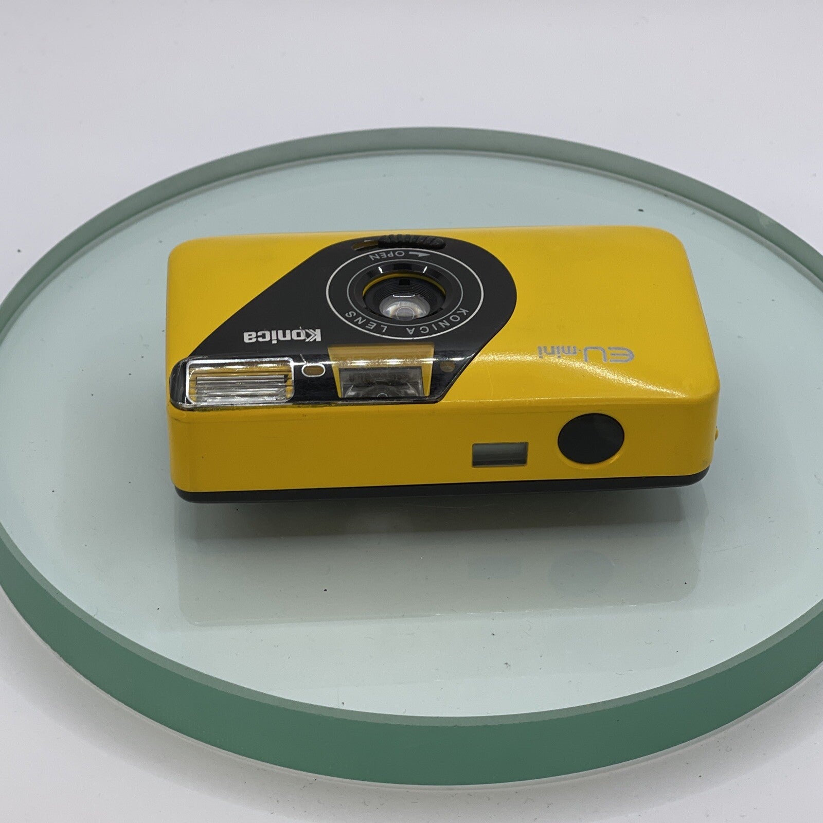 Konica EU Mini 35mm Point And Shoot compact film camera TESTED 3706