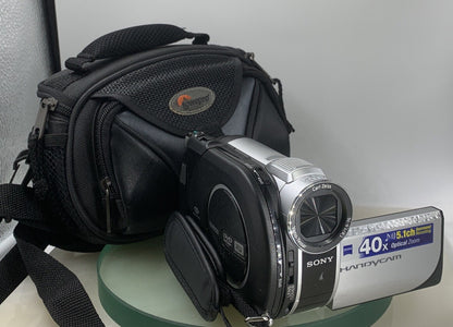 Sony Handycam DCR-DVD115E Handheld Mini DVD Camcorder Silver WITH BAG TESTED-2380
