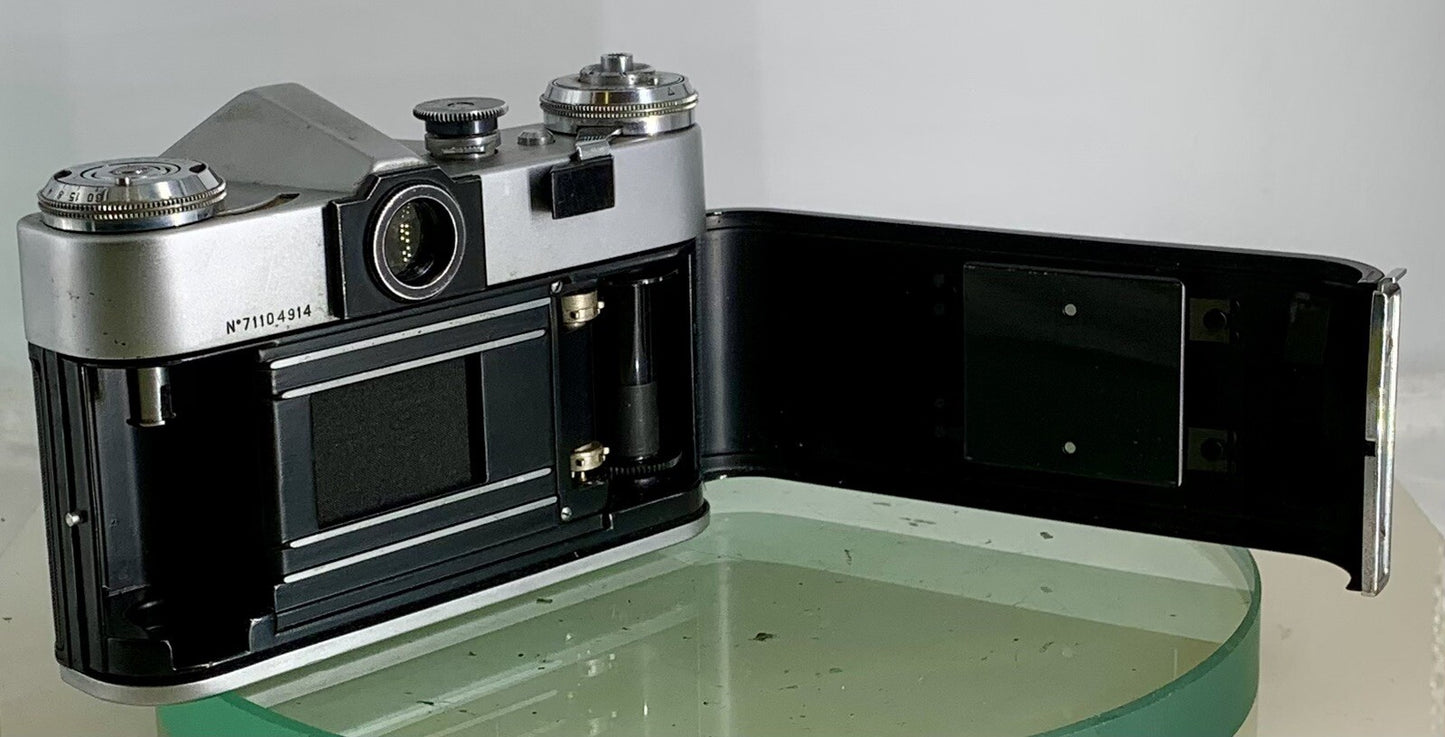 Zenit E 35mm SLR Film Camera Body Only + Tested - 4939
