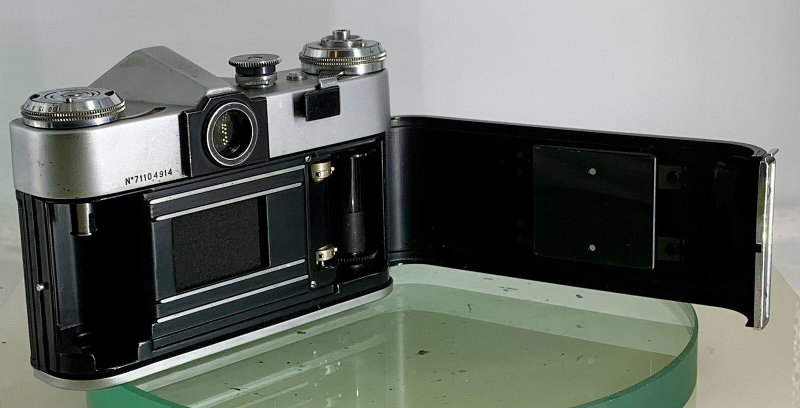 Zenit E 35mm SLR Film Camera Body Only + Tested - 4939