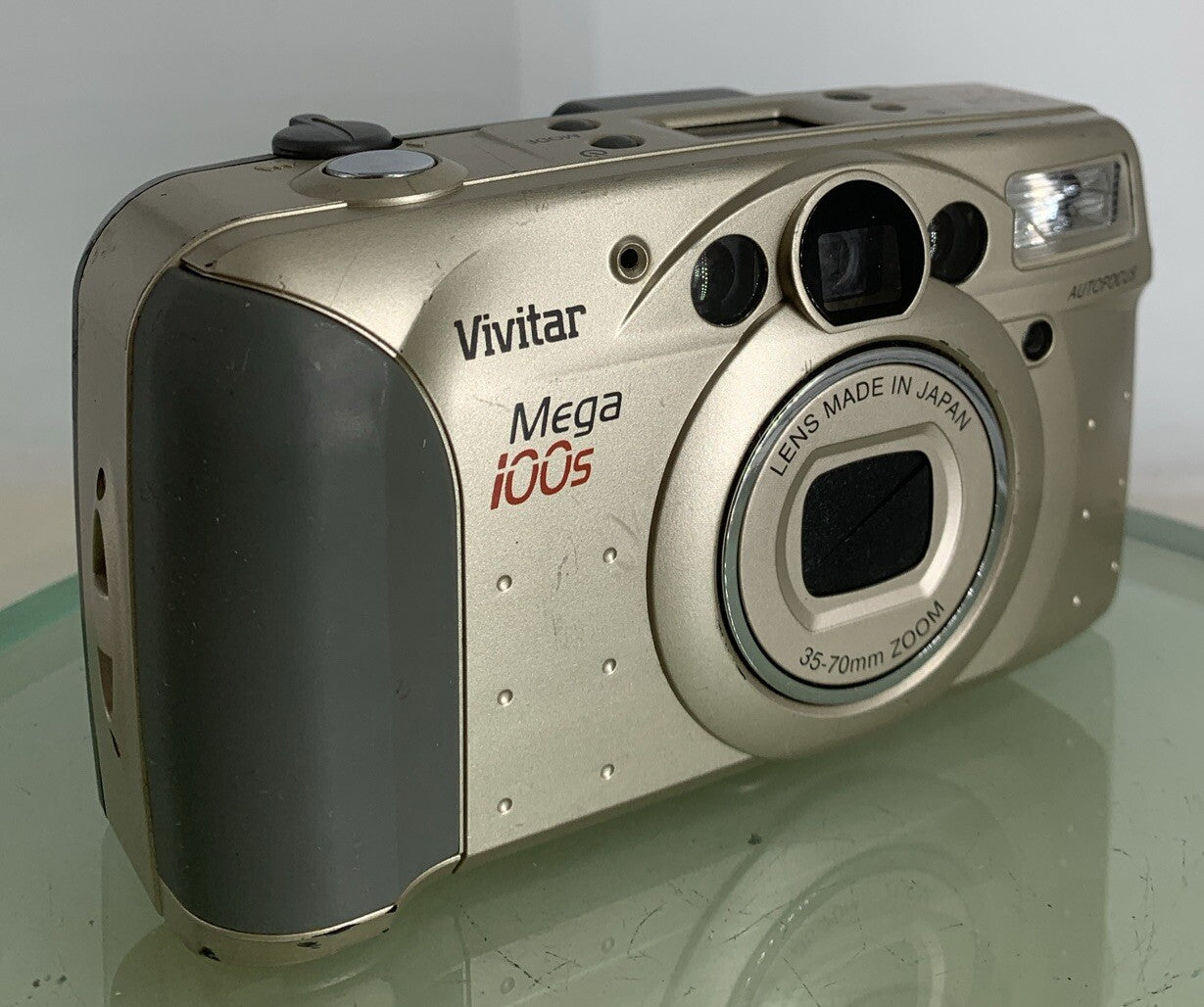 Vivitar MEGA 100S Point N Shoot 35mm CAMERA SILVER NO CHARGER TESTED - 5010