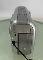 Olympus Digital Camera Camedia C-480 Zoom 4.0MP NO CARD SILVER TESTED - 4217
