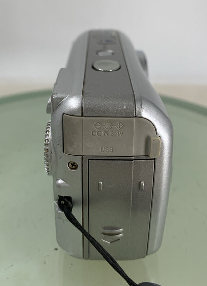 Olympus Digital Camera Camedia C-480 Zoom 4.0MP NO CARD SILVER TESTED - 4217
