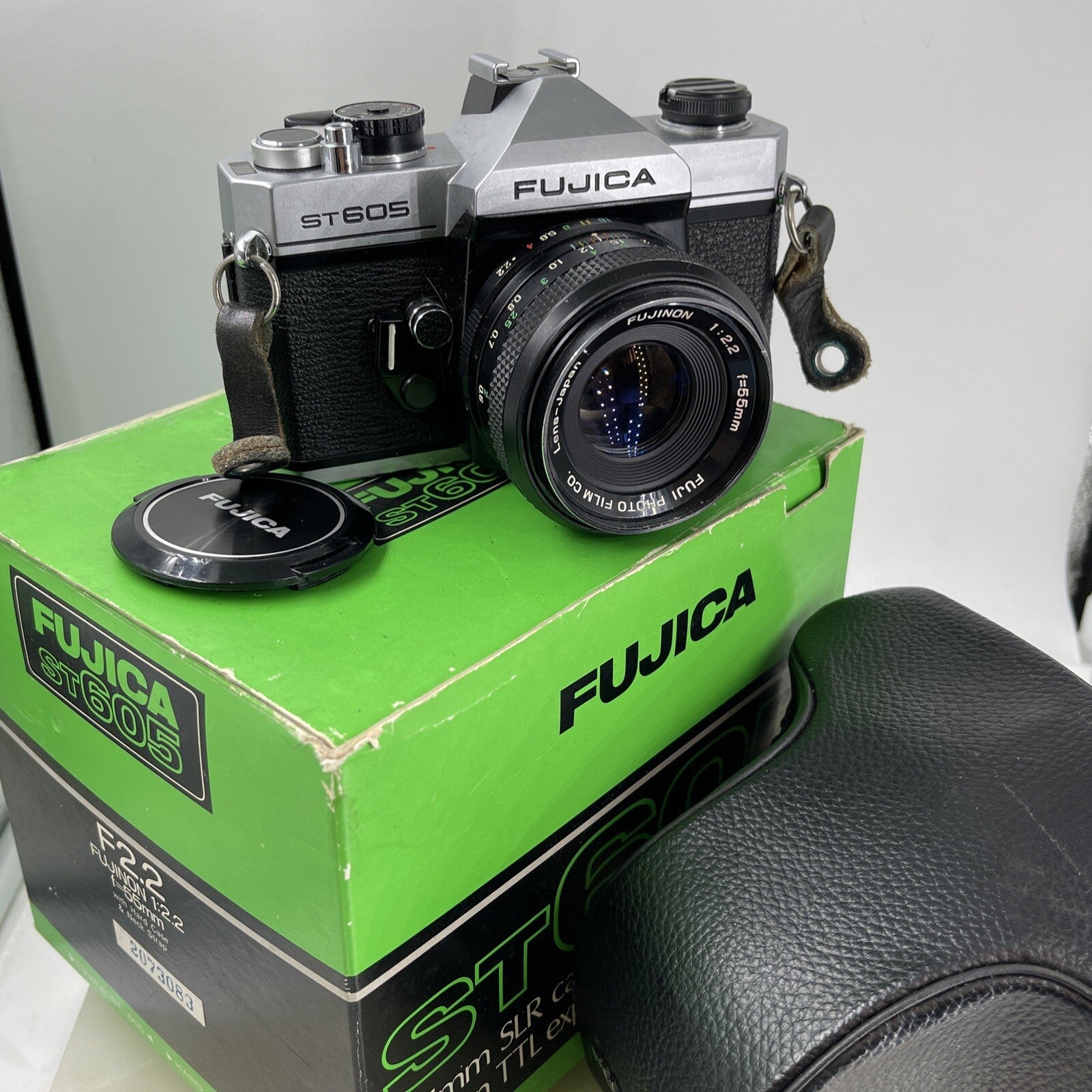 VINTAGE FUJICA ST605N SLR CAMERA WITH  FUJINON 55MM LENS+BOX TESTED. JAPAN #6280