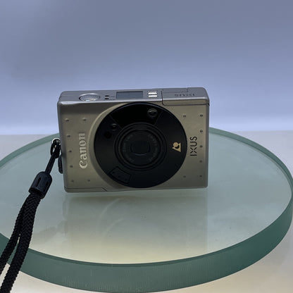 Canon IXUS Compact Digital Camera Silver Cased Instructions TESTED++ VGC#5942