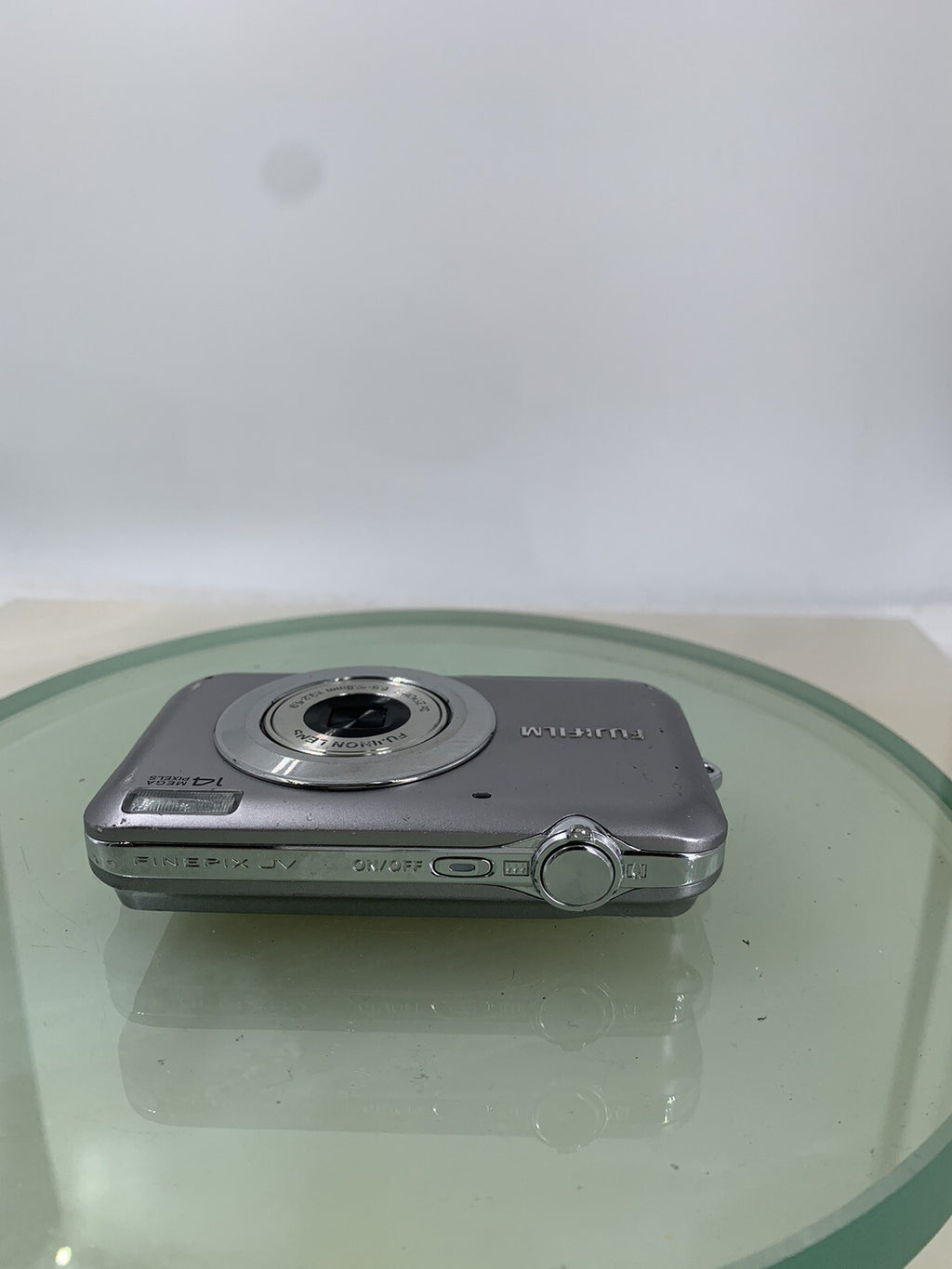 Fujifilm Digital Camera FinePix JV160 14.0MP SILVER + CHARGER+ WIRE TESTED - 5806