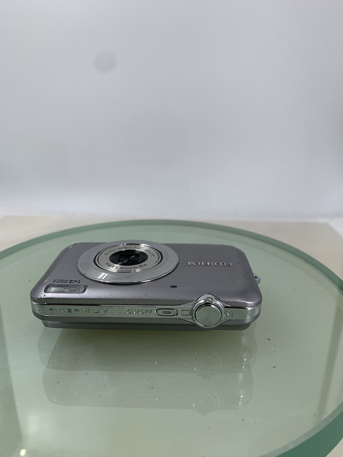 Fujifilm Digital Camera FinePix JV160 14.0MP SILVER + CHARGER+ WIRE TESTED - 5806