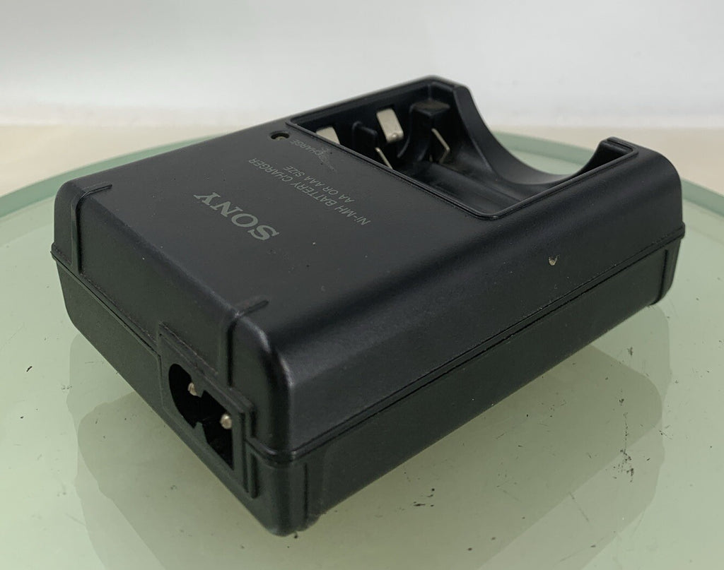 Original Genuine Sony NI-MH Battery Charger BC-CS2B AA or AAA SIZE TESTED - 7482