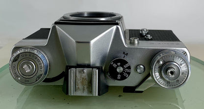 Zenit E 35mm SLR Film Camera Body Only + Tested - 3277