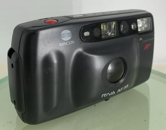 Minolta RIVA AF 35 POINT AND SHOOT FILM CAMERA BLACK NO BATTERY - TESTED - 7190