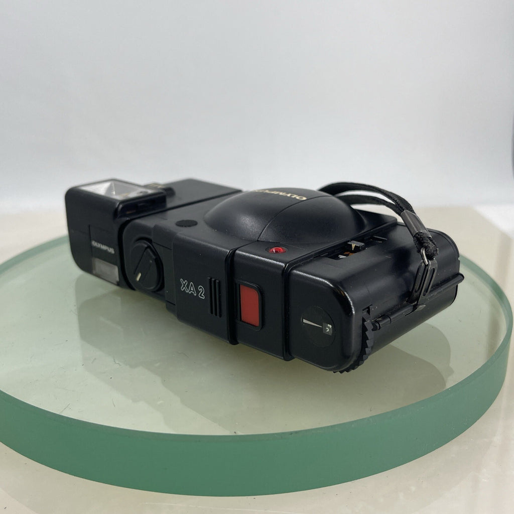 OLYMPUS XA2 Electronic Flash A11 D.ZUIKO 35mm f3.5 TESTED  POINT & SHOOT CAMERA7