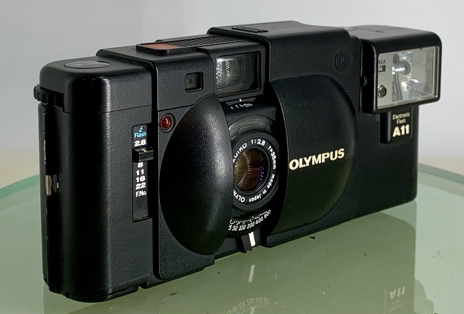 TESTED RARE Olympus XA 35mm Compact Rangefinder Film Camera A11 ELECTRIC FLASH2