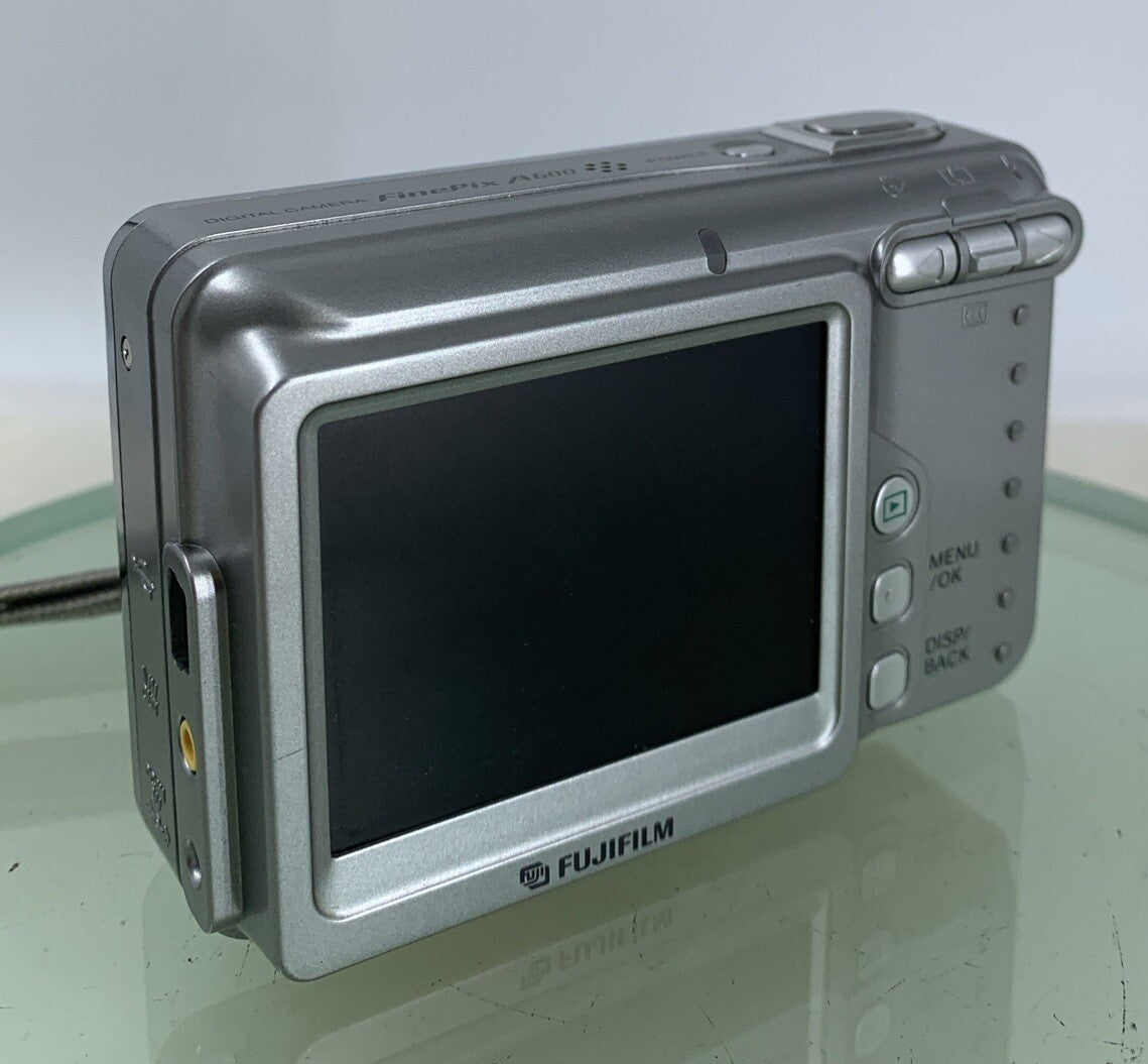Fujifilm Finepix A600 Digital Camera SILVER NO CARD NO CHARGER  TESTED - 5654