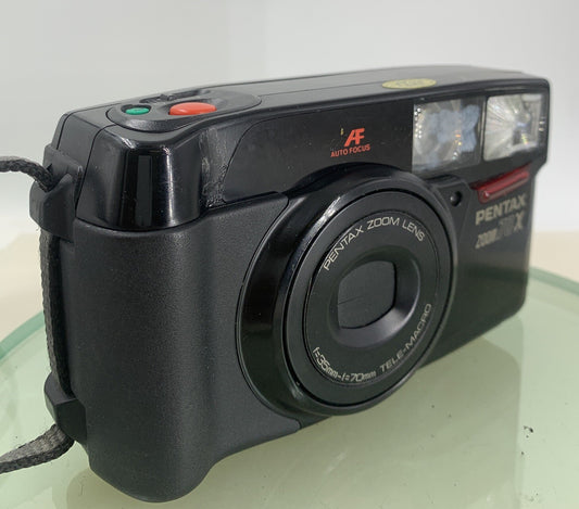 Pentax Zoom 70-X 35mm-70mm AF POINT AND SHOOT FILM CAMERA BLACK - TESTED - 2210