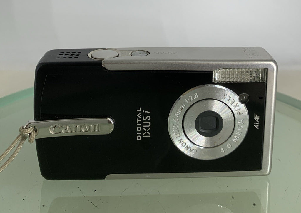 Canon Digital Camera IXUS i PC1060 4.0MP BLACK+CHARGER+COVER TESTED - 9971