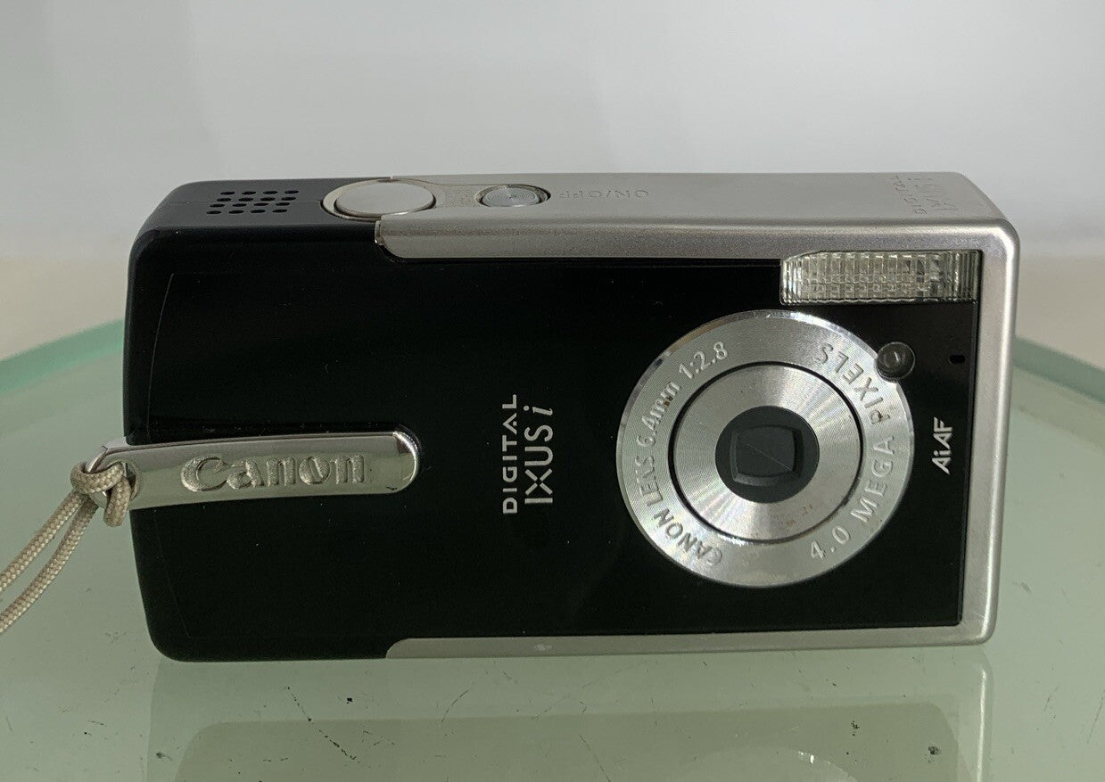 Canon Digital Camera IXUS i PC1060 4.0MP BLACK+CHARGER+COVER TESTED - 9971