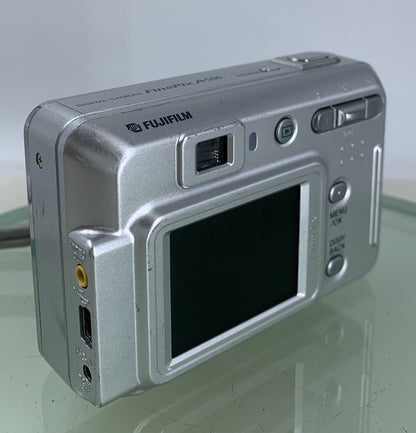 Fujifilm FinePix Digital Camera A500 5.1MP SILVER NOCARD NO CHARGER TESTED - 5754